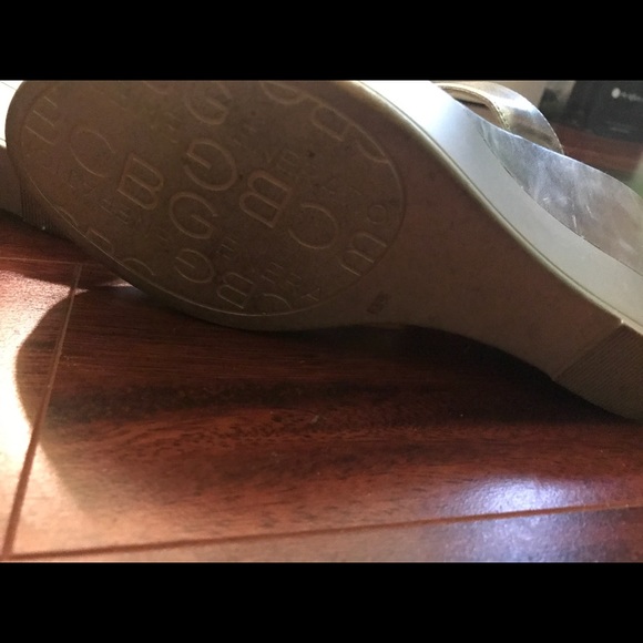 Shoes - Picture 4 of 4